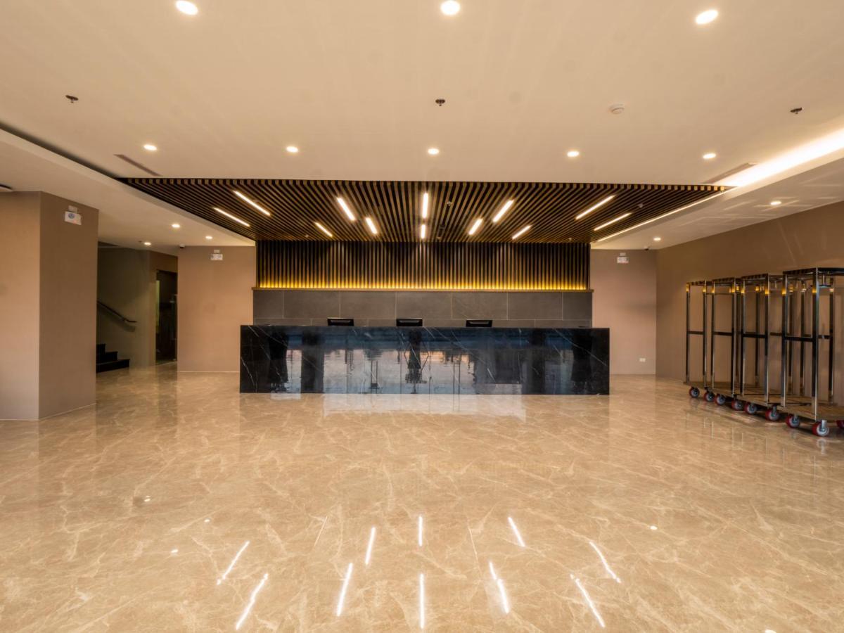 Sequoia Hotel Manila Bay Paranaque City Exterior photo